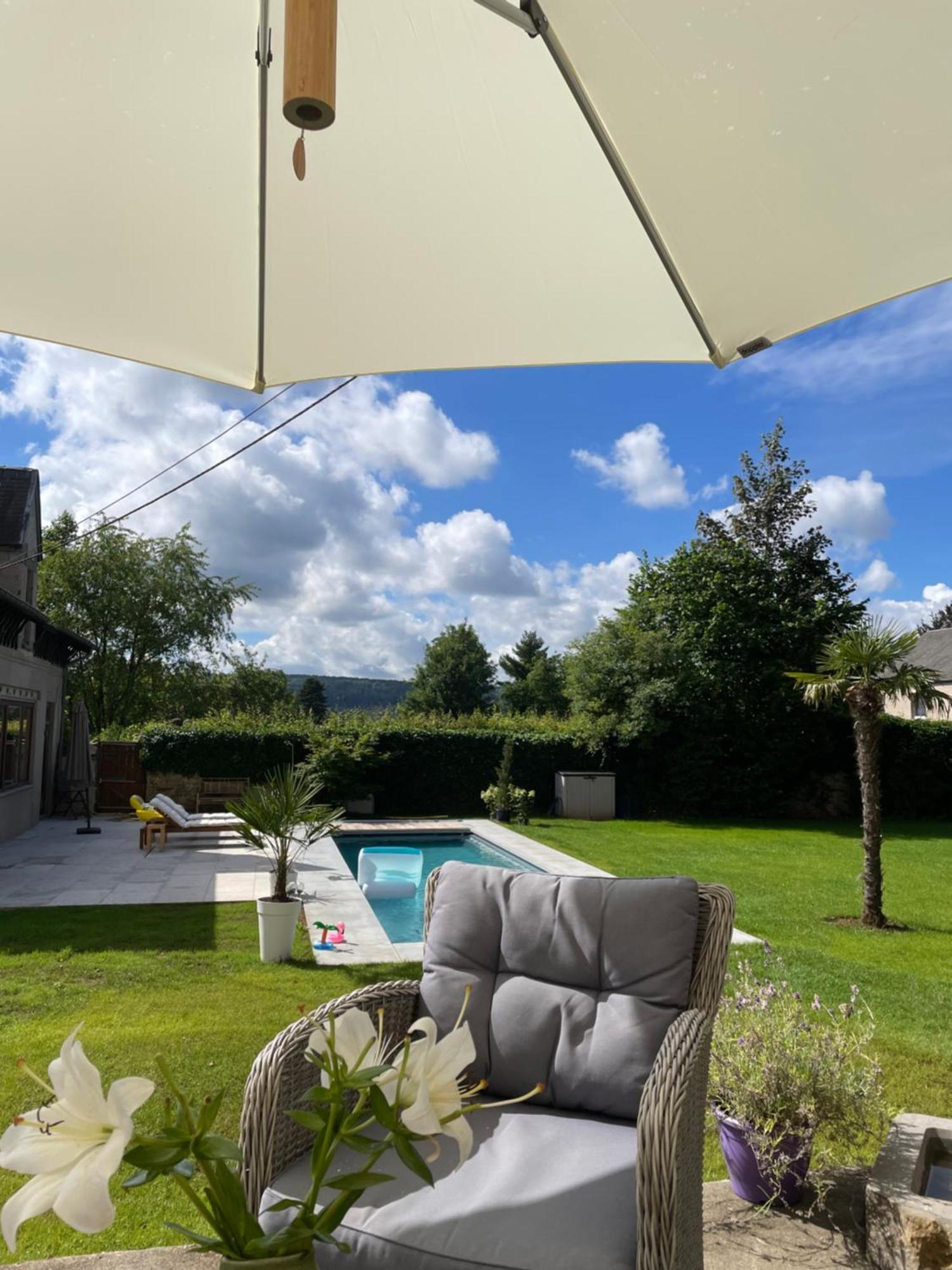 Homestay Villa O Virton Zewnętrze zdjęcie