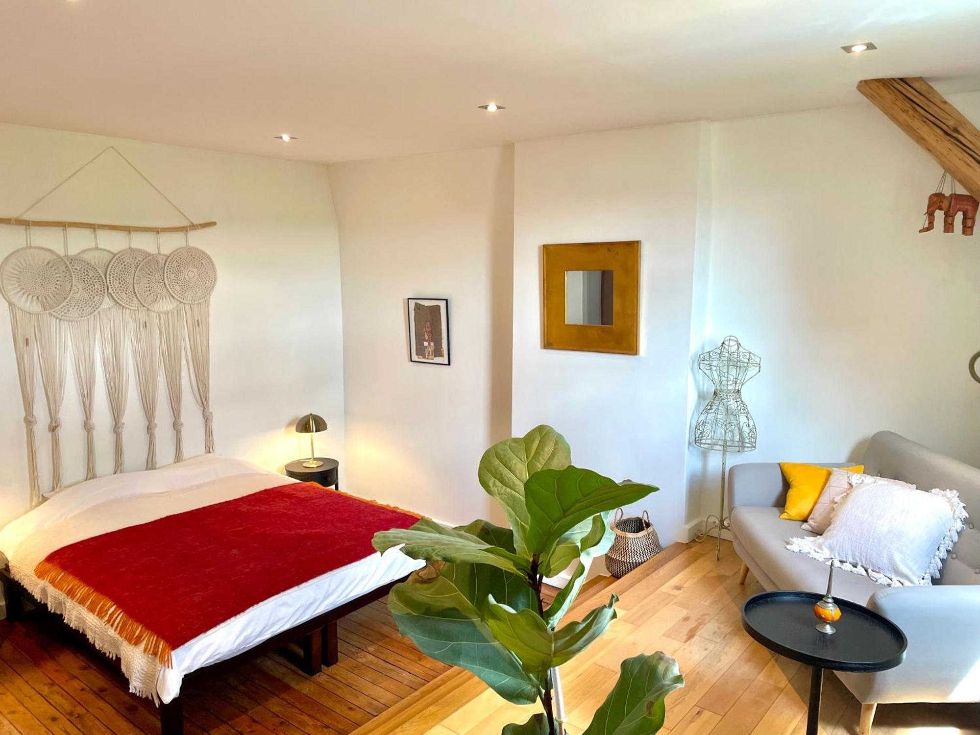 Homestay Villa O Virton Zewnętrze zdjęcie