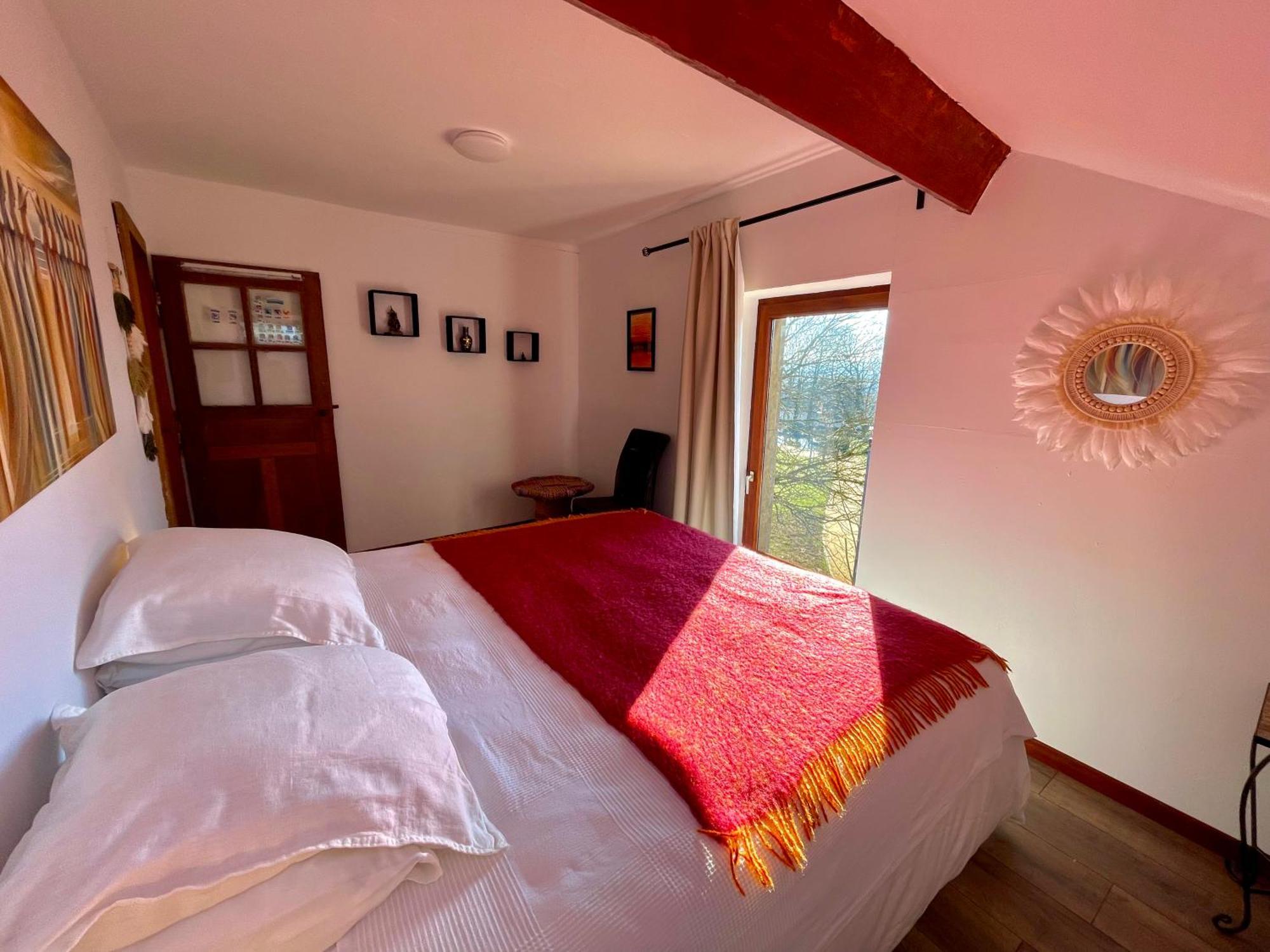 Homestay Villa O Virton Zewnętrze zdjęcie